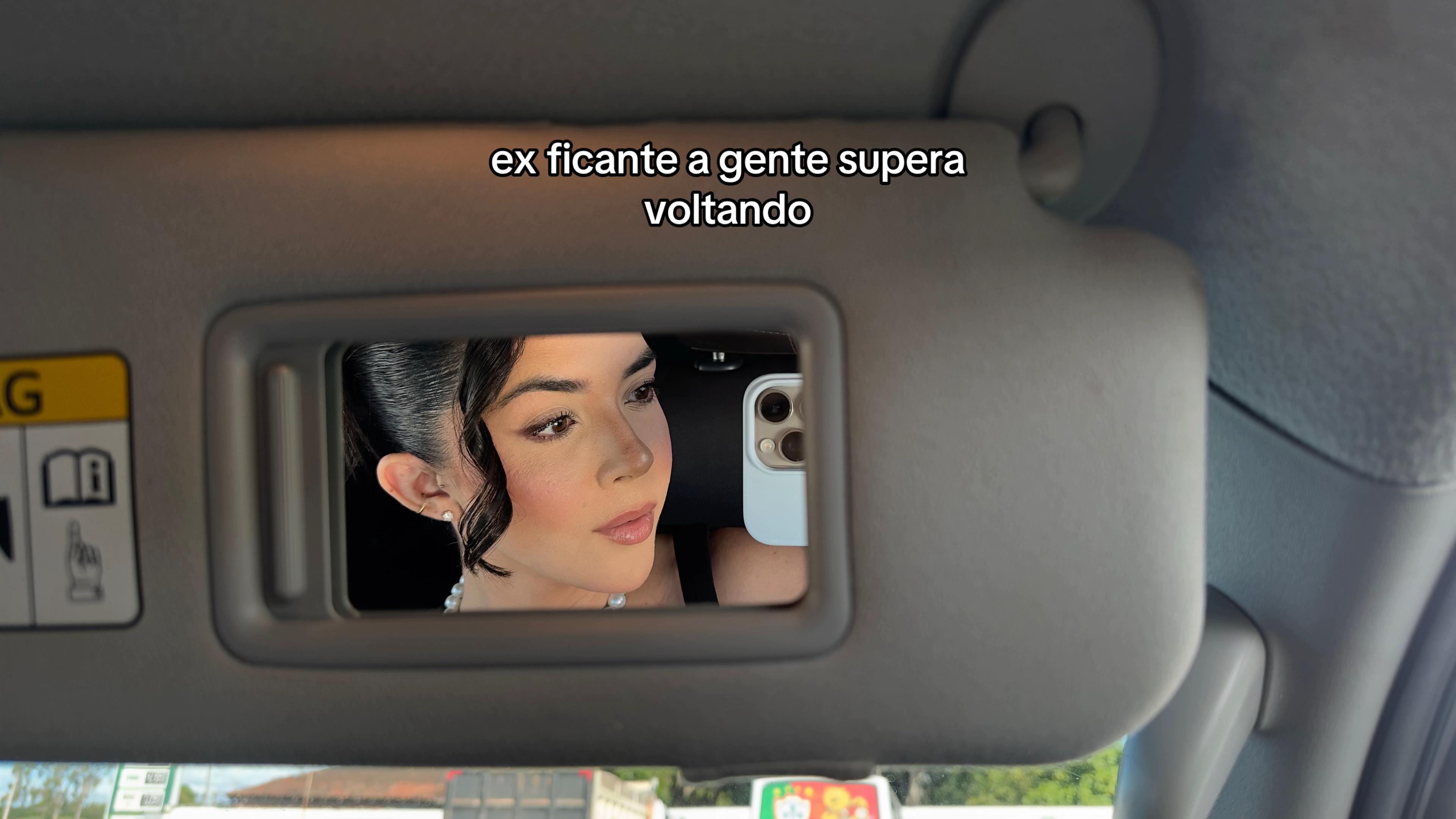 @Thain&aacute; Sobral