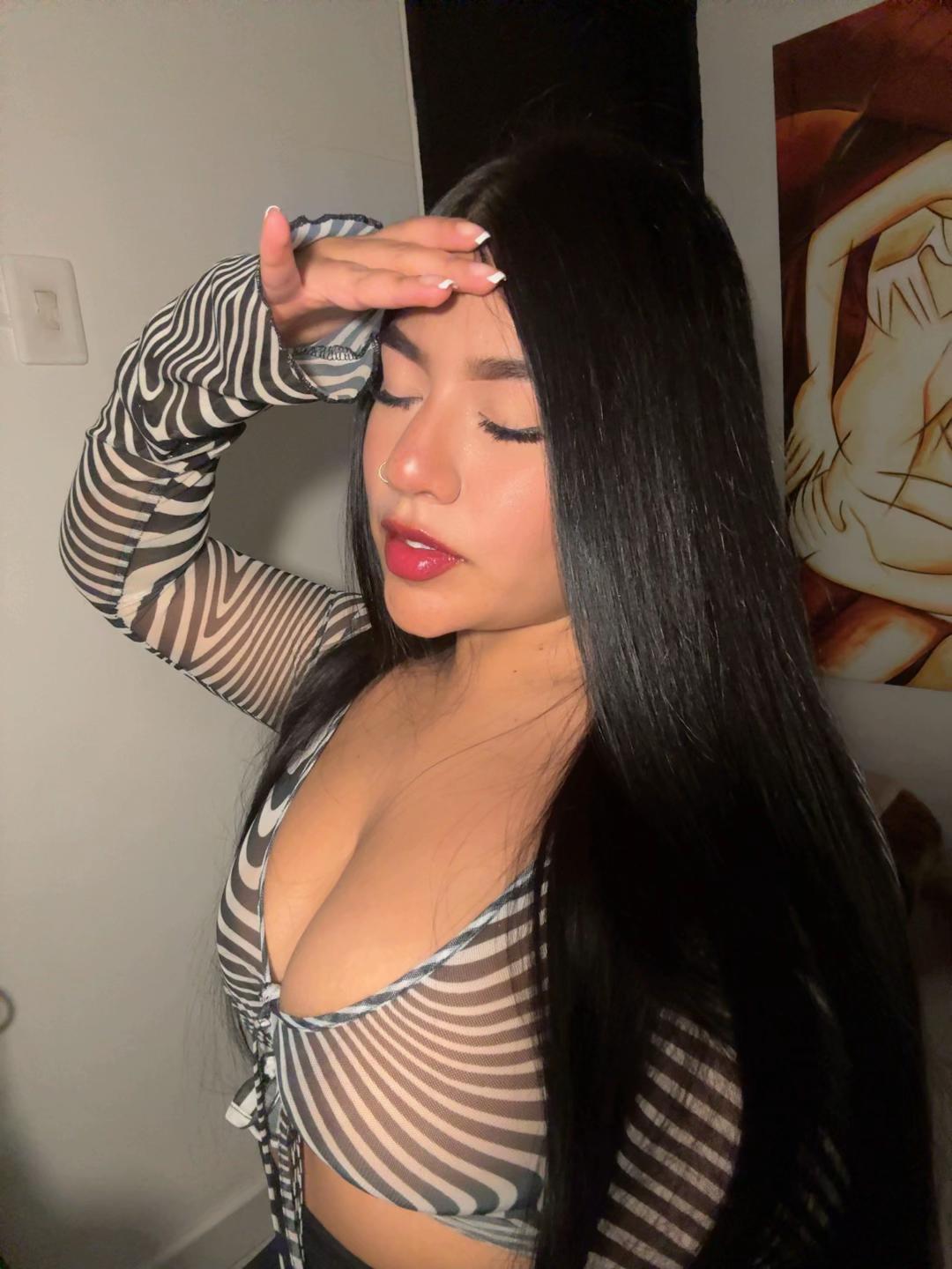 @Valeriecas_21_