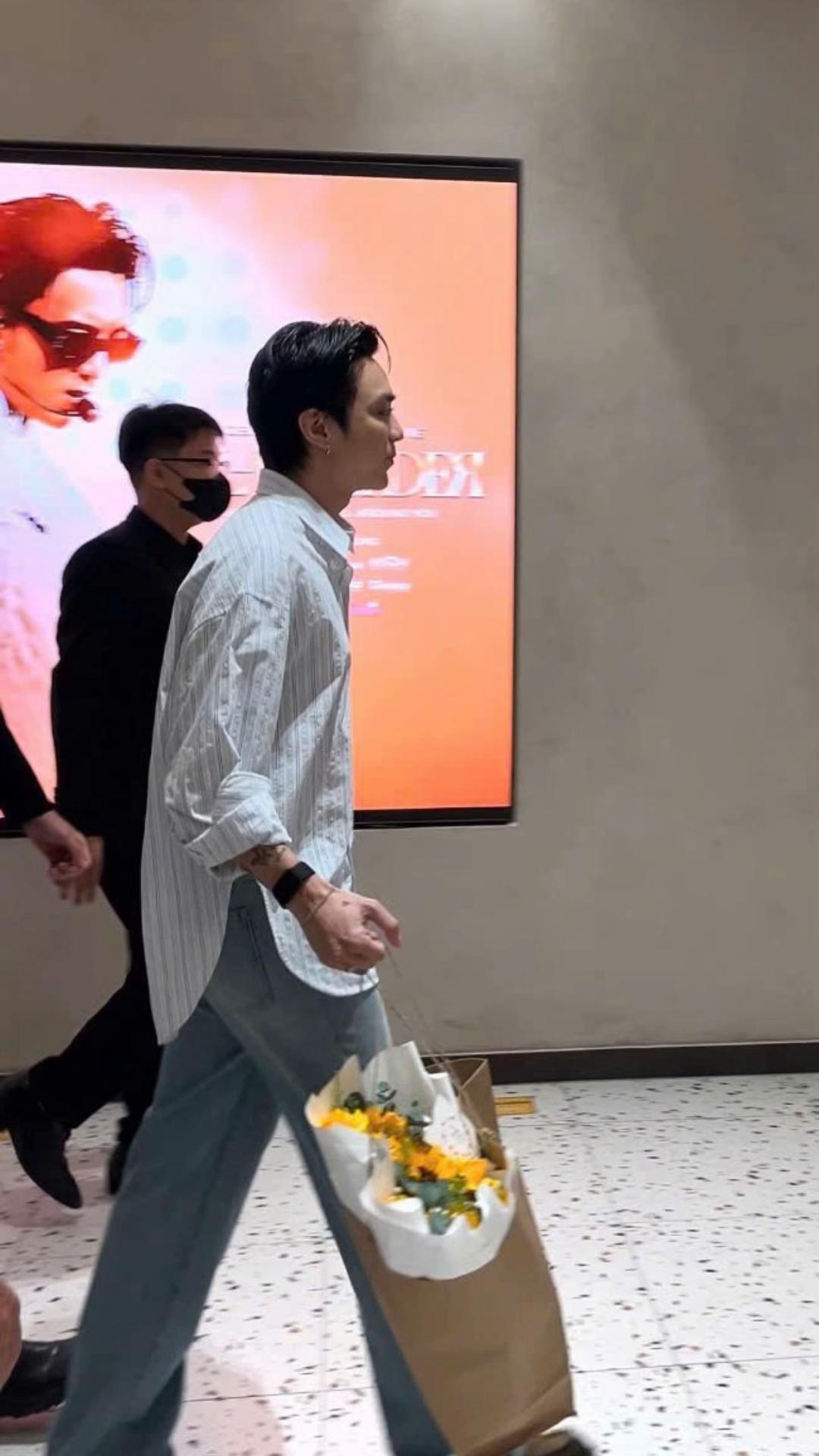 @109.92 𝑭𝑴.𝑺𝑯𝑵