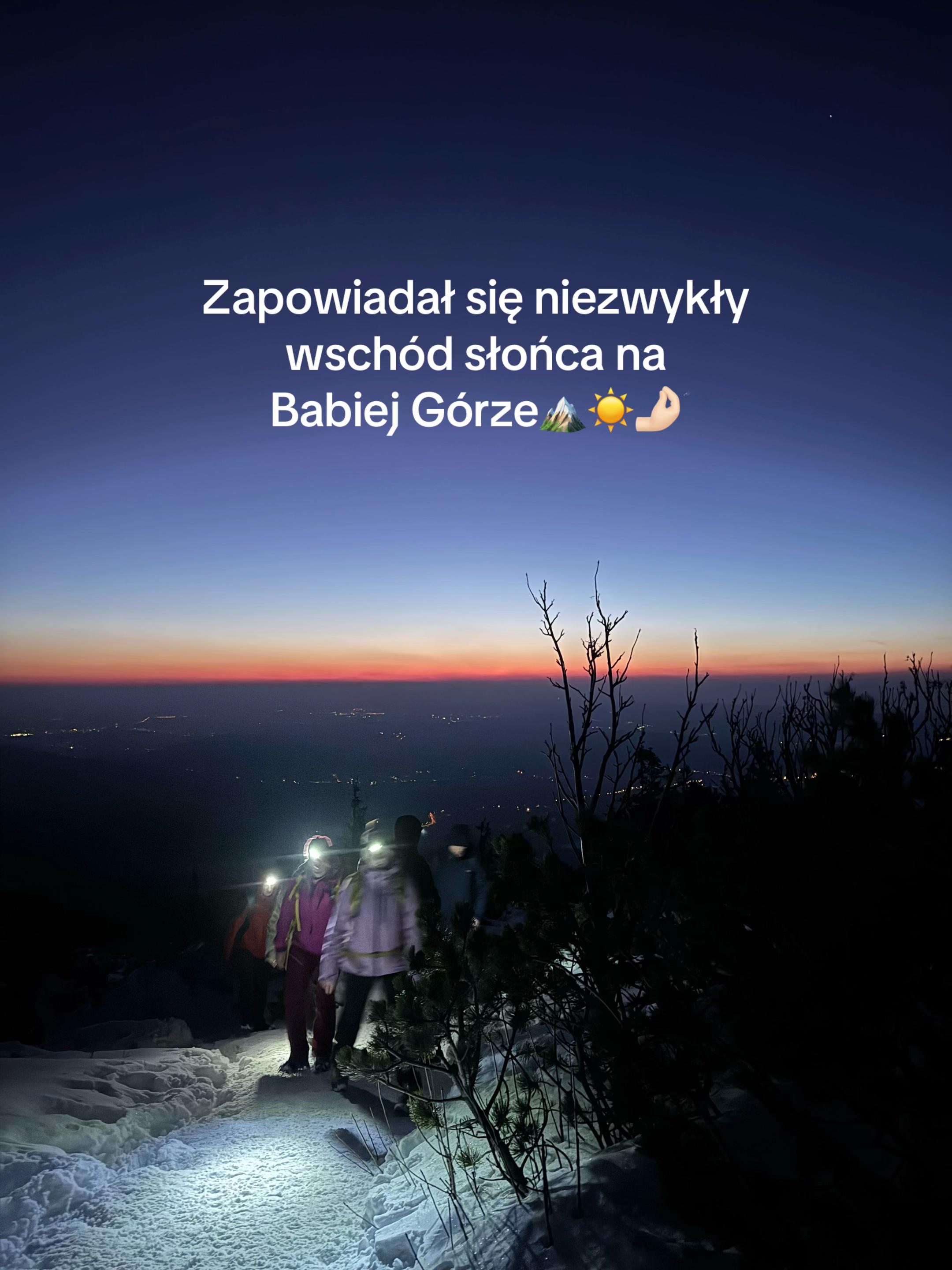 @Pisanka•💛