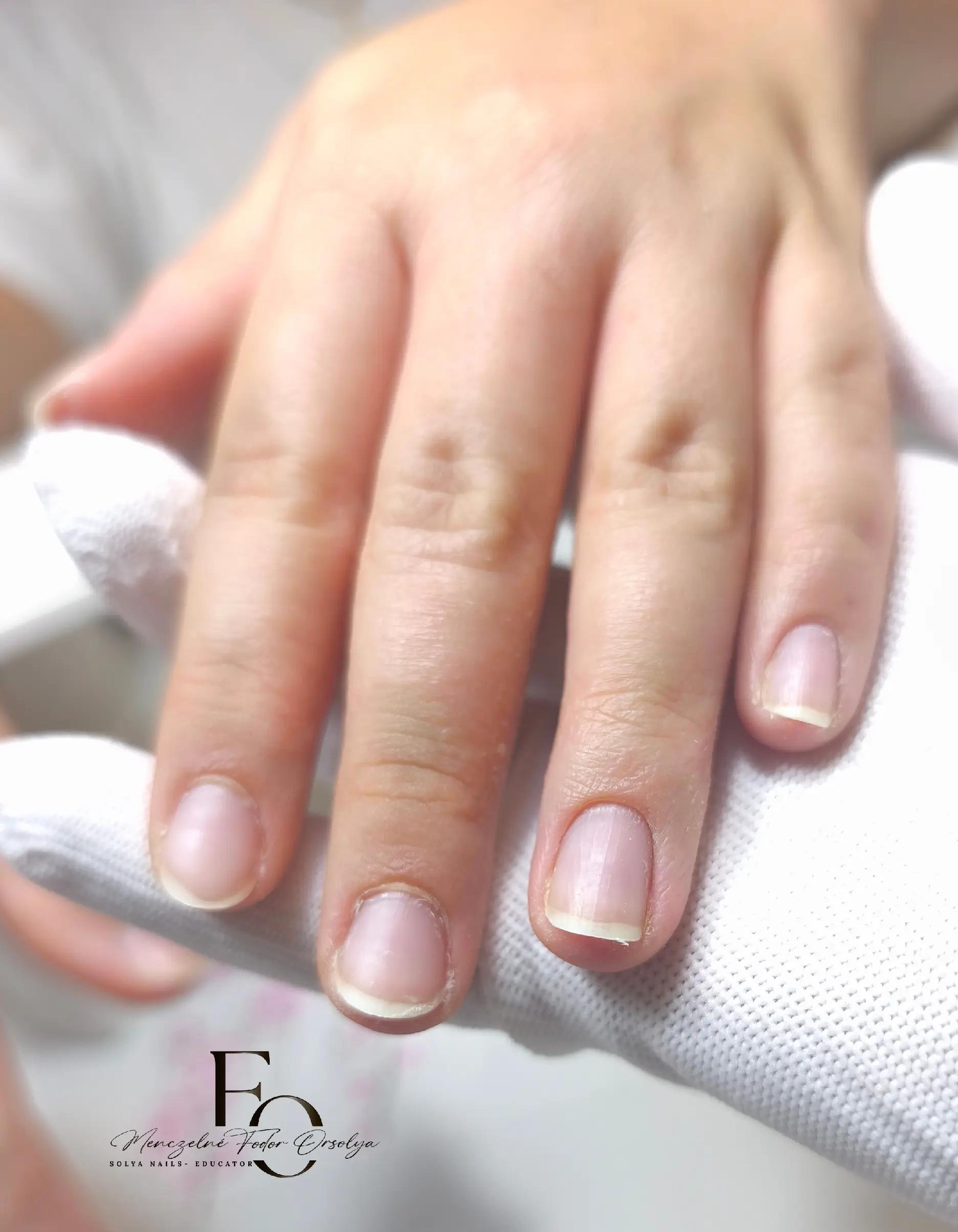 @Solya Nails_educator