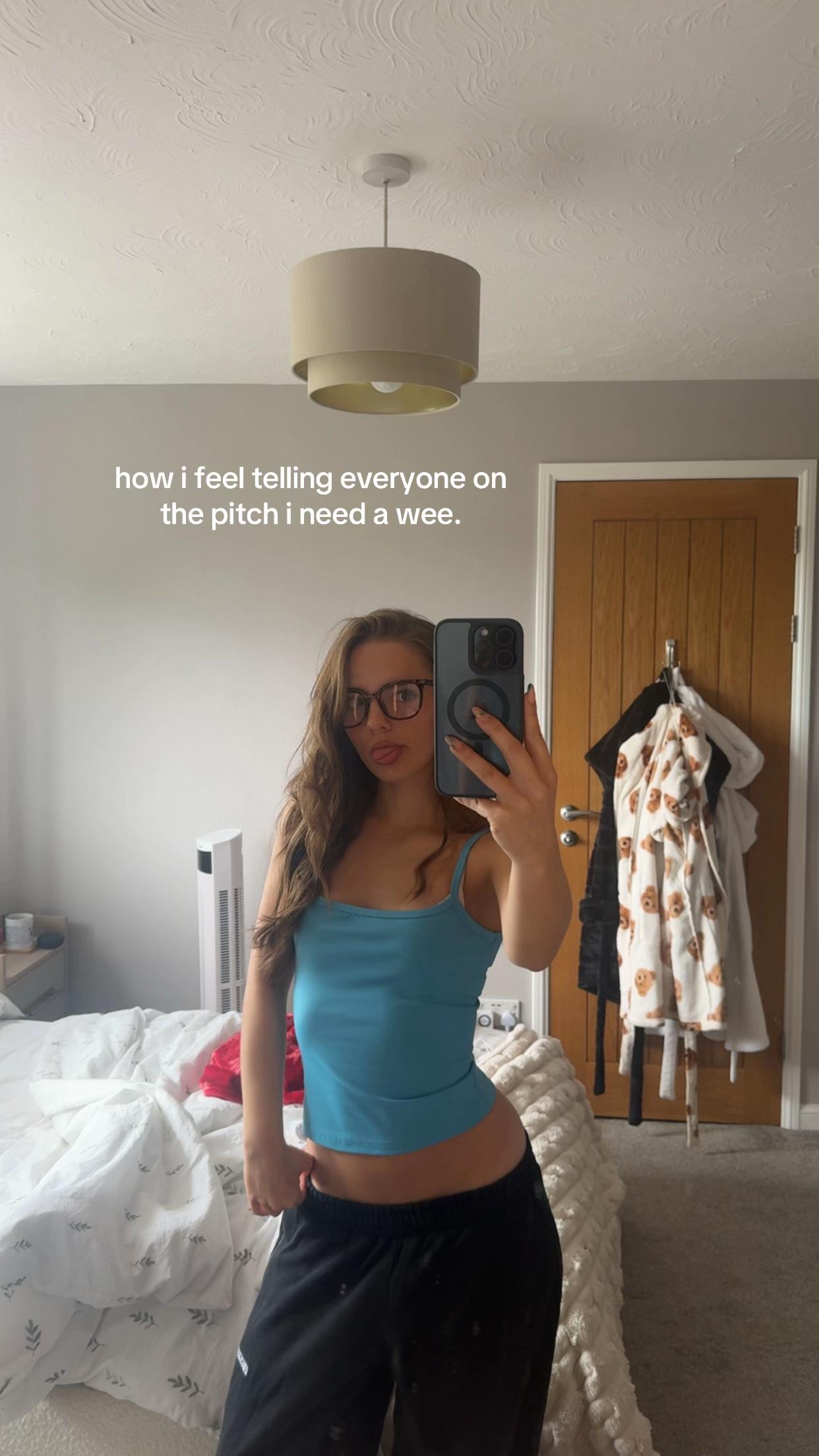 @𝓵𝓲𝓿 🏑