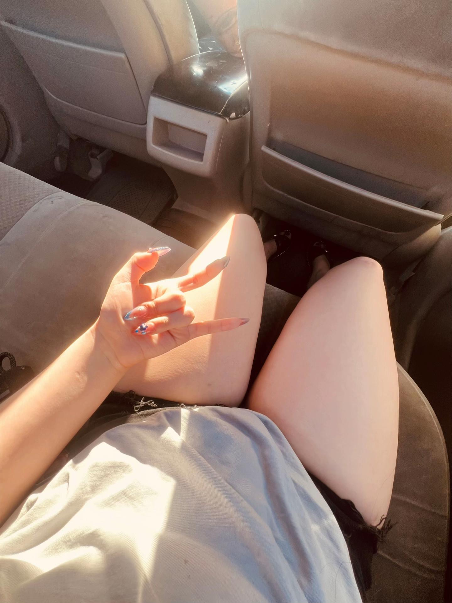 @🪽
