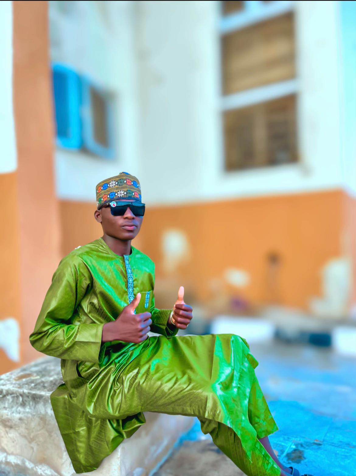 @Sir The boy Arewa👌
