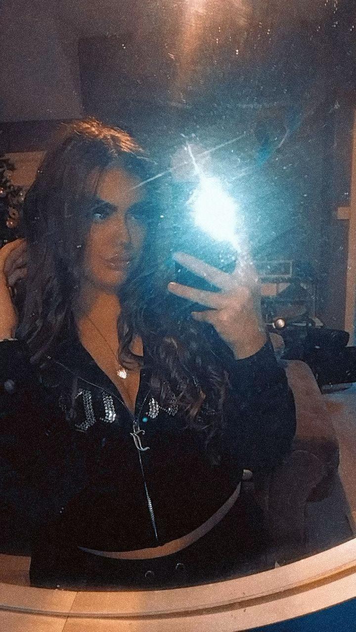 @demiholt8