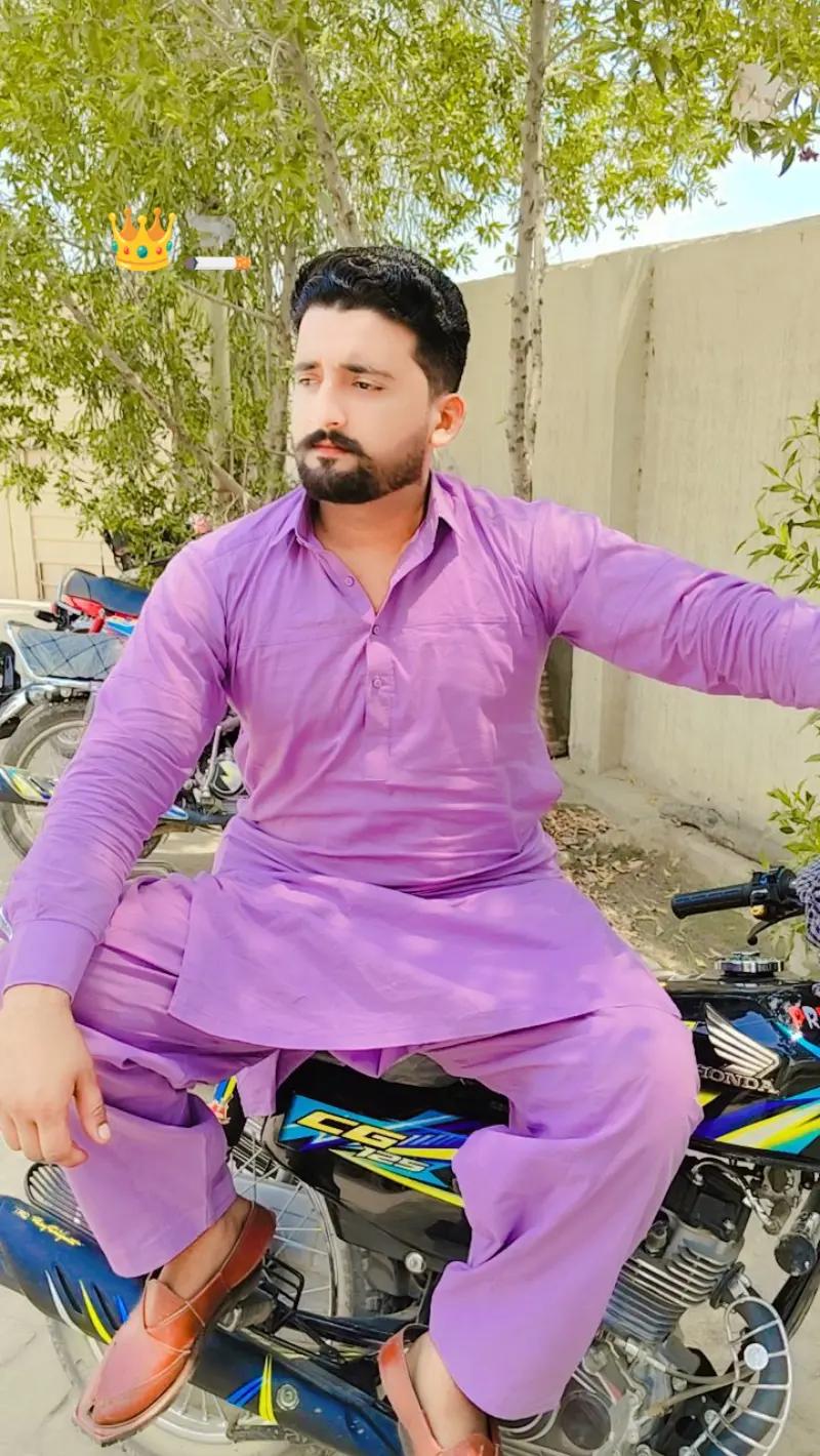 @Sheraz Shah 👑❤️💋