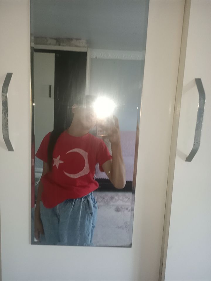 @🦋 Nurg&uuml;l🦋