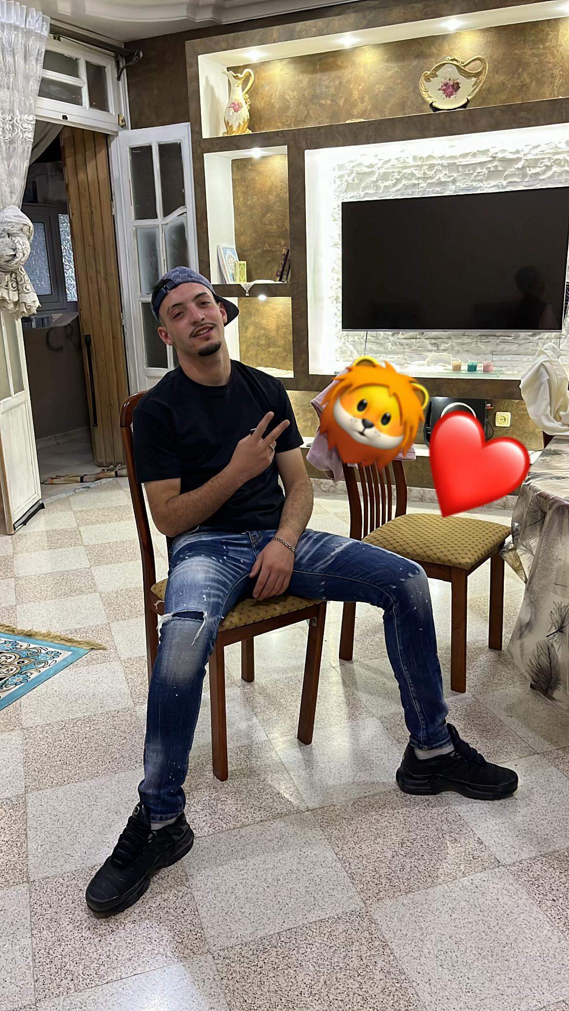@A🎮