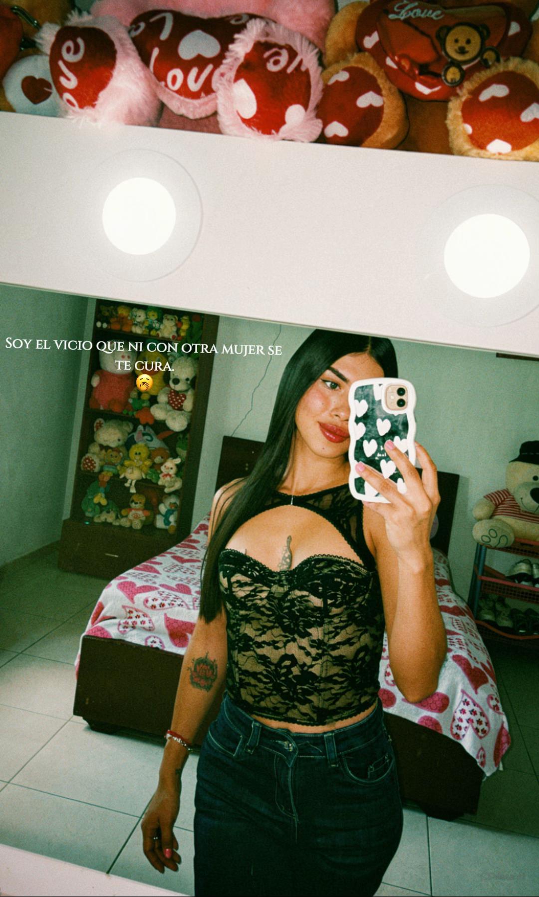 @Daniela Becerra♡