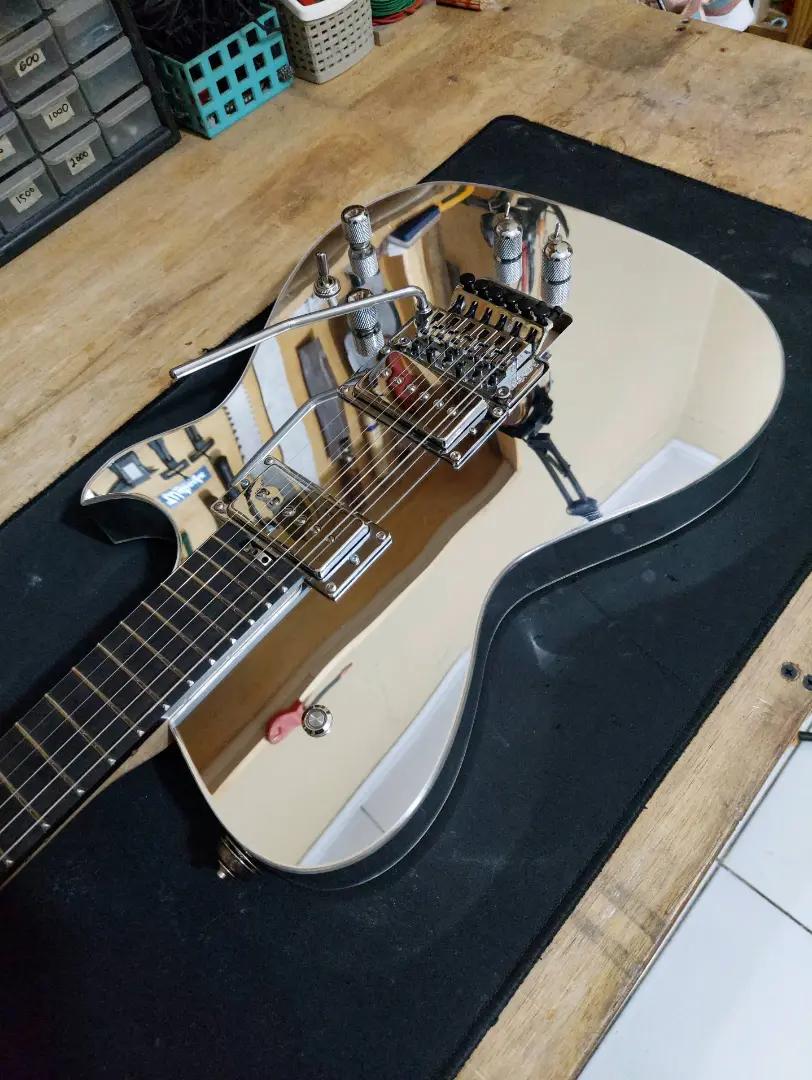 @Indartewe Guitars