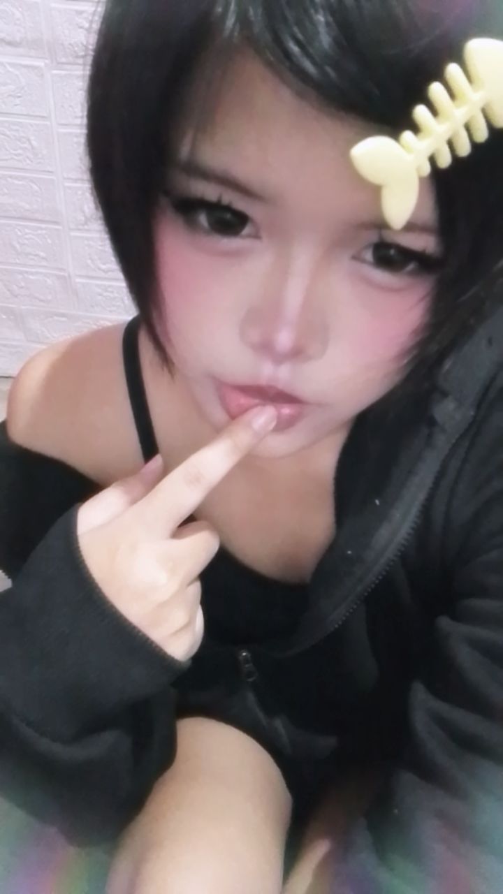 @Elke