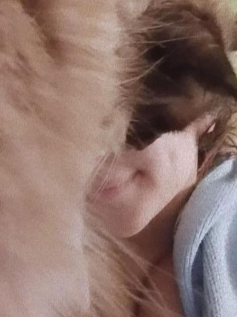 @oumniabetty1
