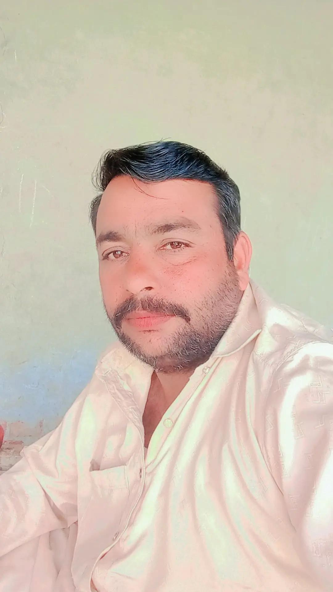 @Mashtaq Ali, JUTT333