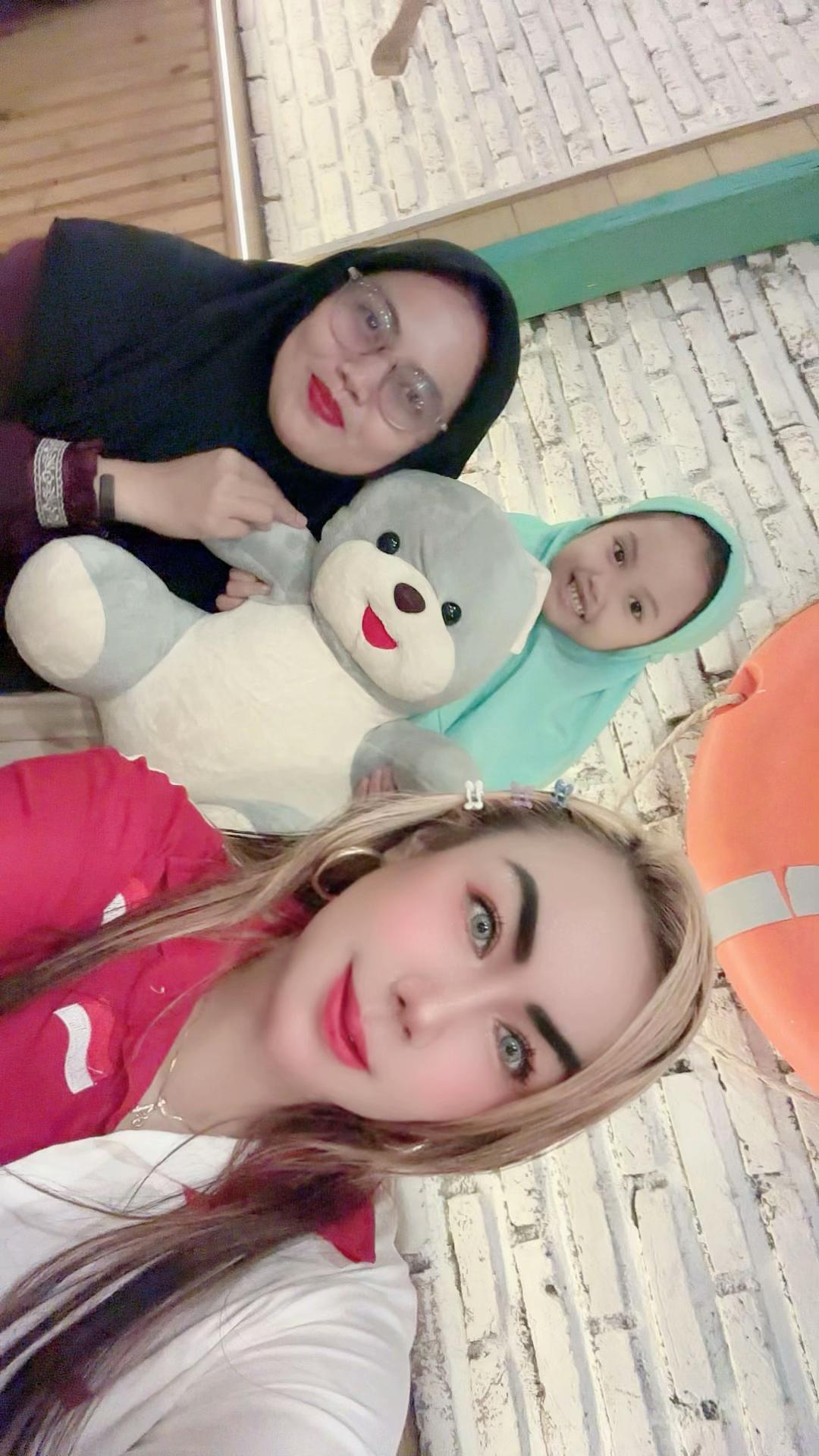 @Ayu Lestari Sari