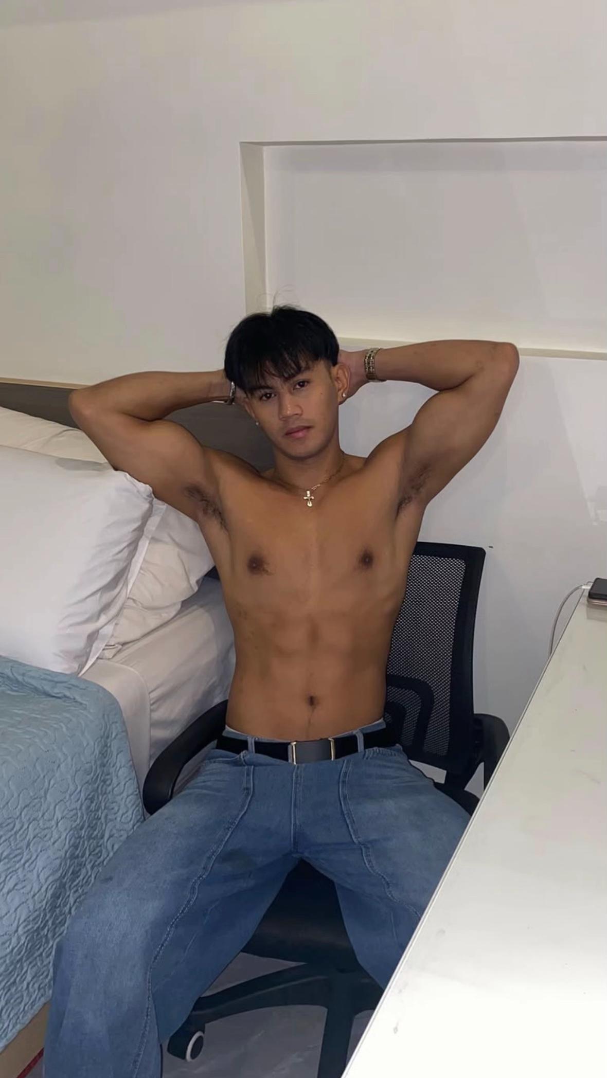 @GoodLookingUnlimited