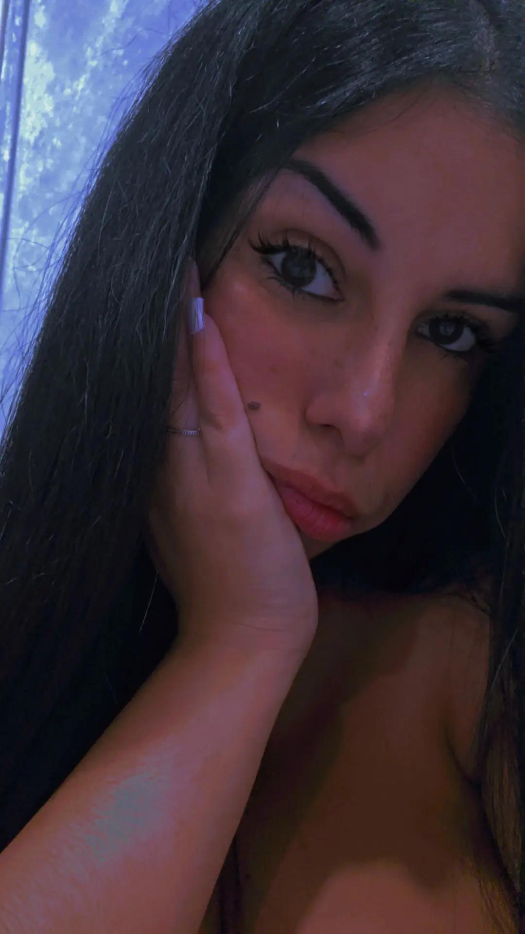 @👽
