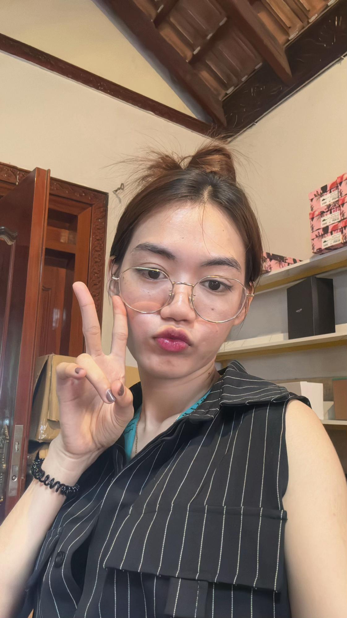 @Soun Sereyroth ( Sunnee ๐ป)