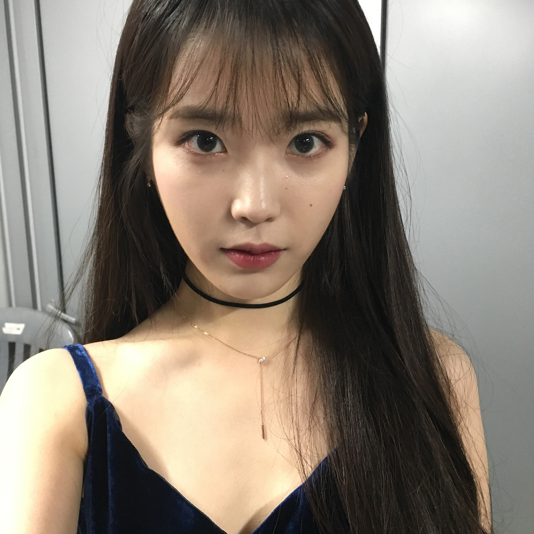 @이지은