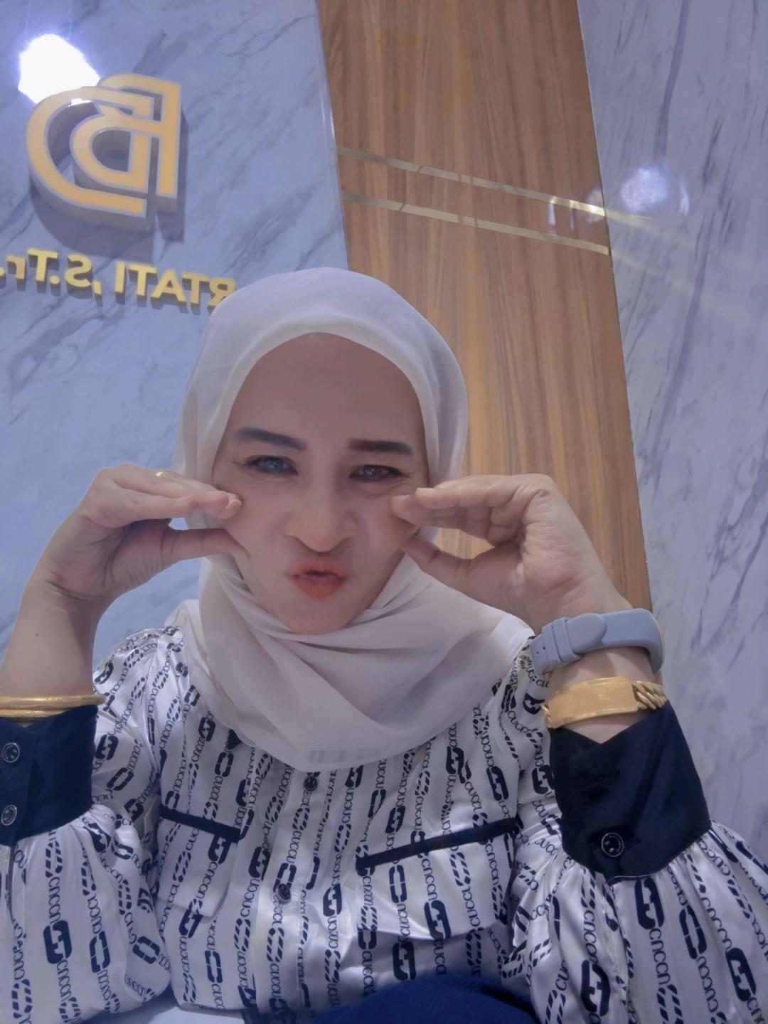 @Bidan hartati