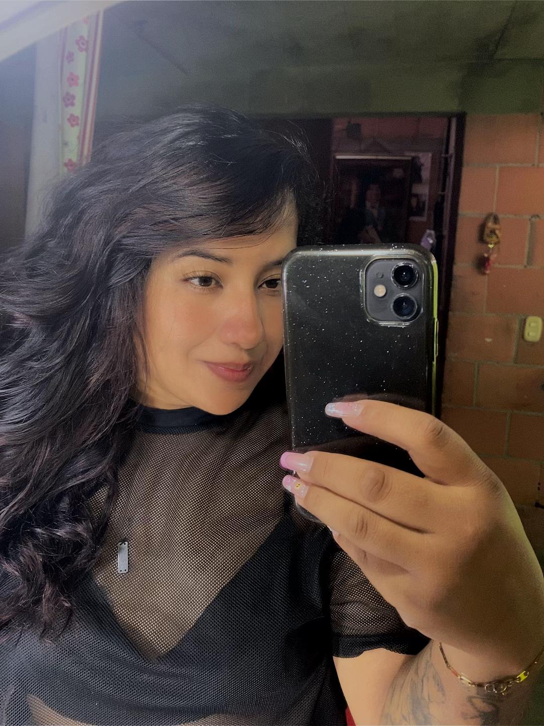 @Vanesa Gomez💜