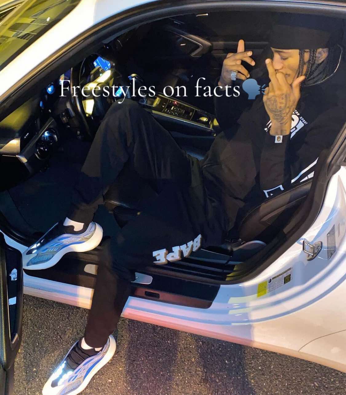 @tracks.