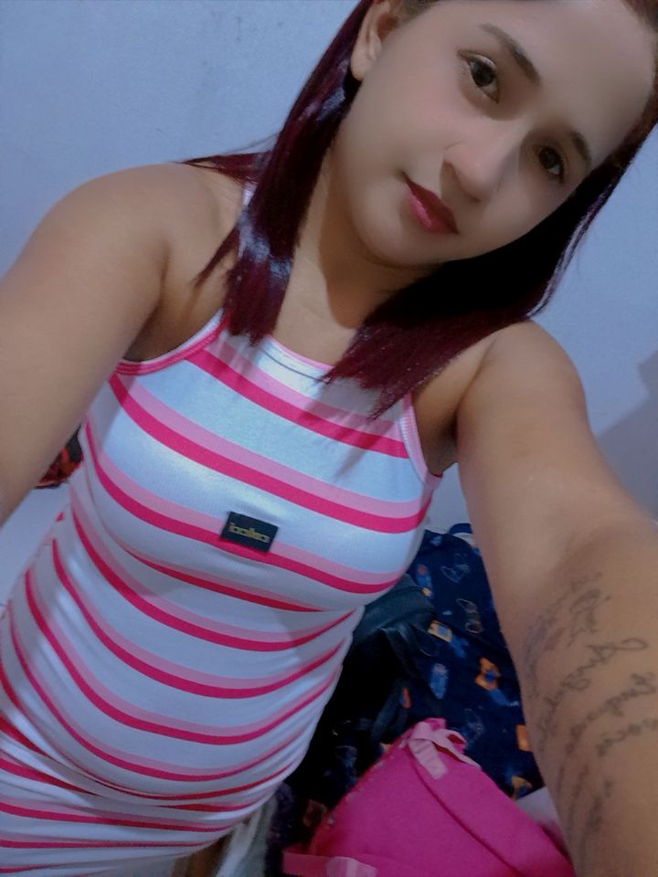 @morenaa