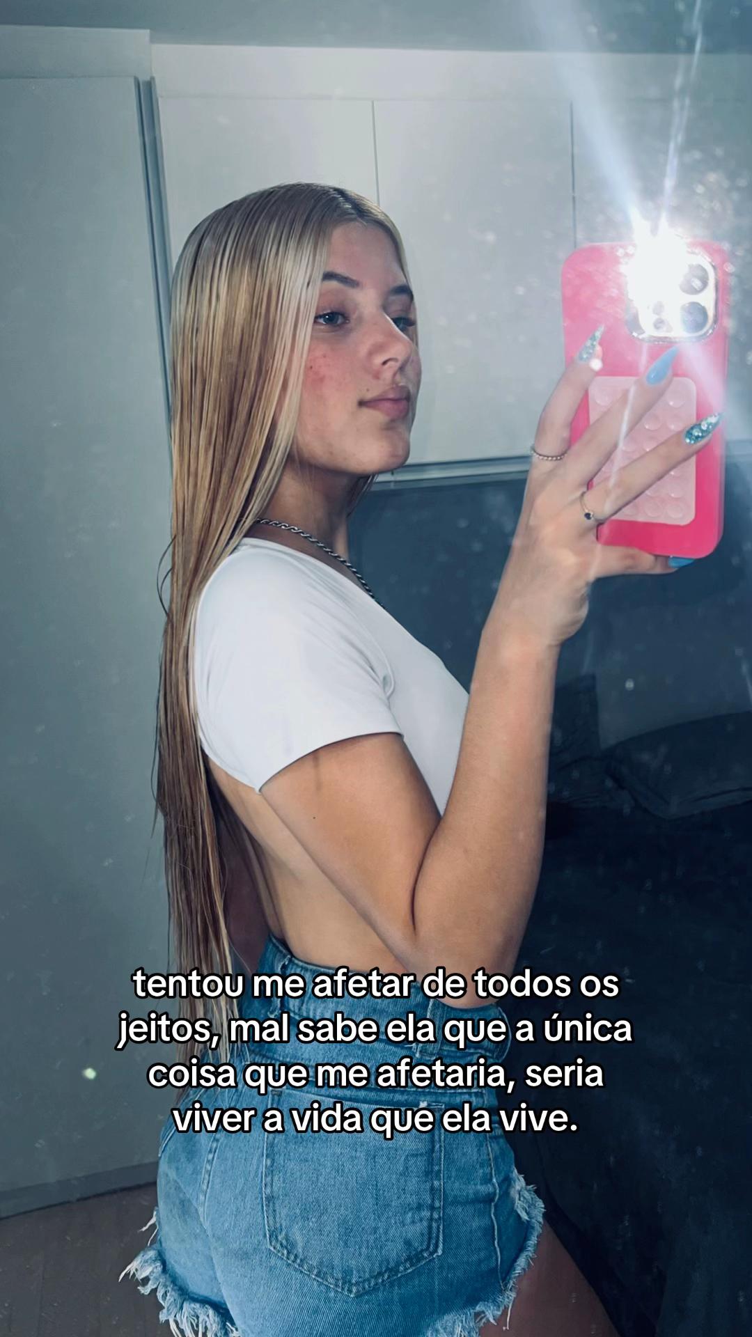 @𝓨