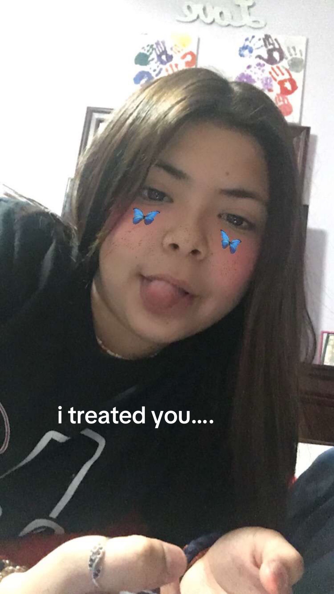 @𝓵𝓮𝓵𝓮♡