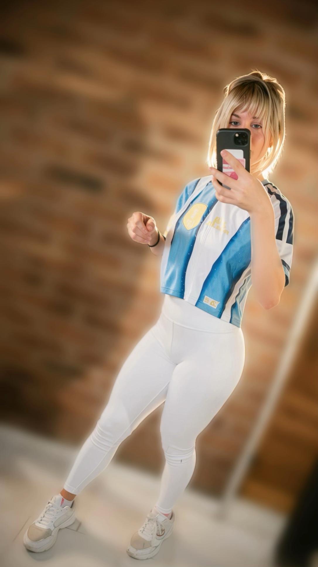 @Unalunagitana💫