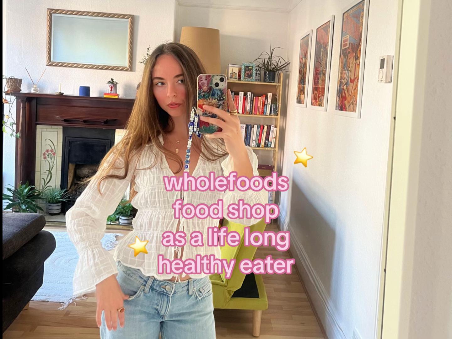 @Chloe ✮⋆˙