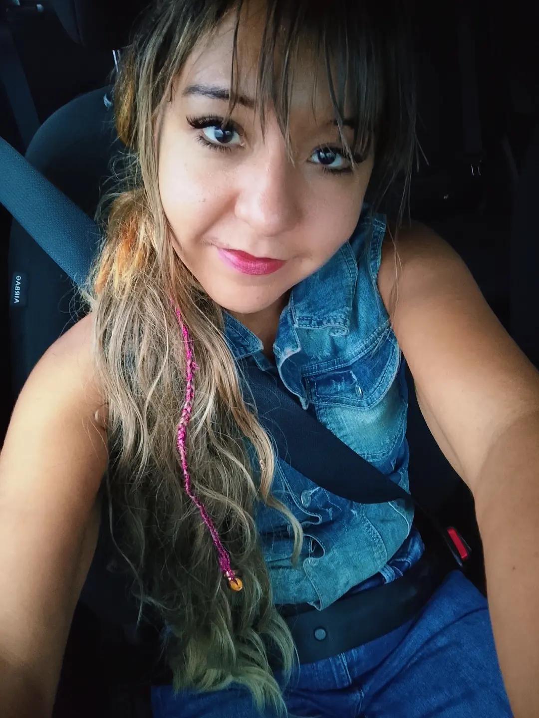 @_iamsofiax_