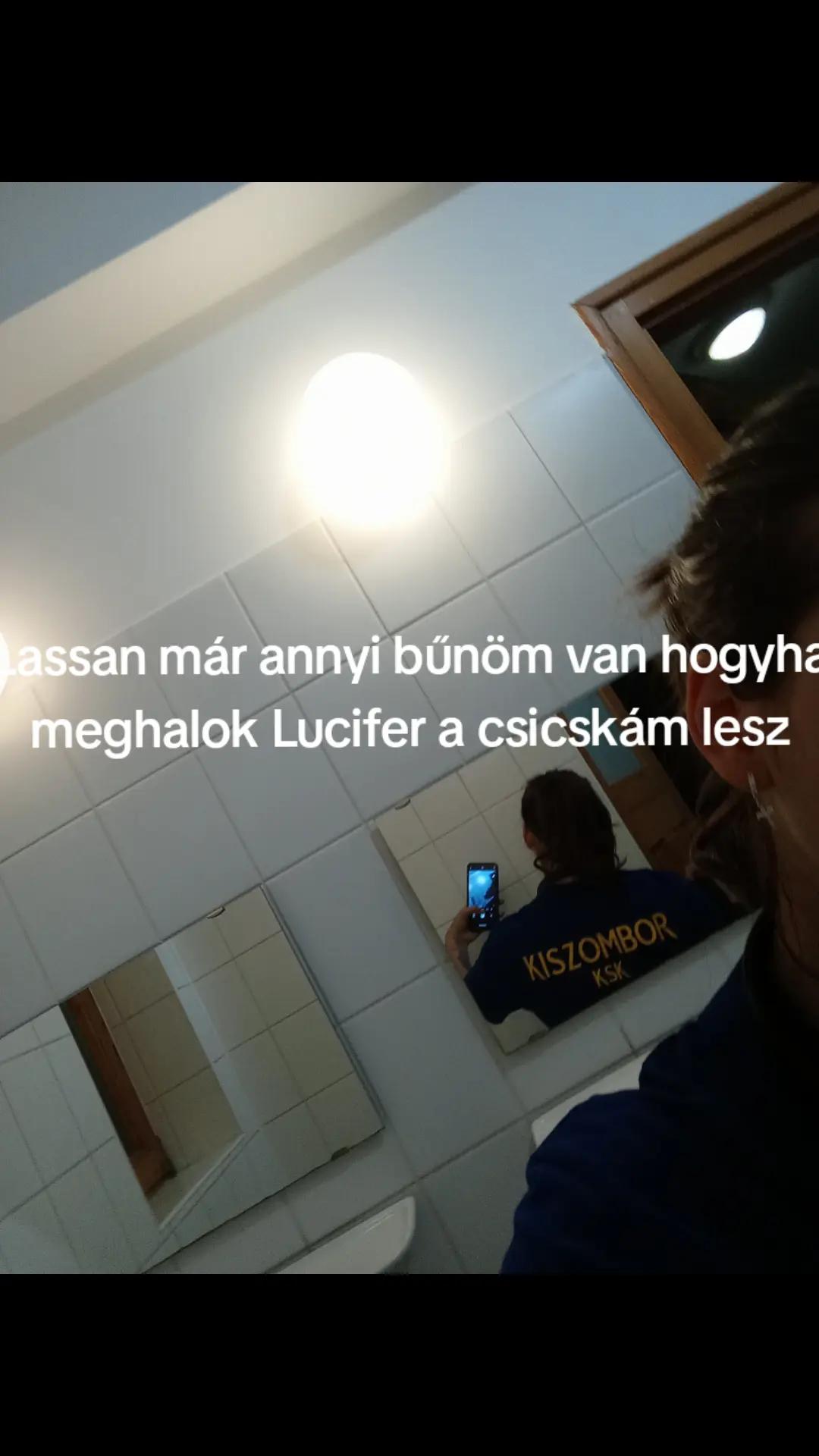 @B&aacute;rsonyka Csan&aacute;di