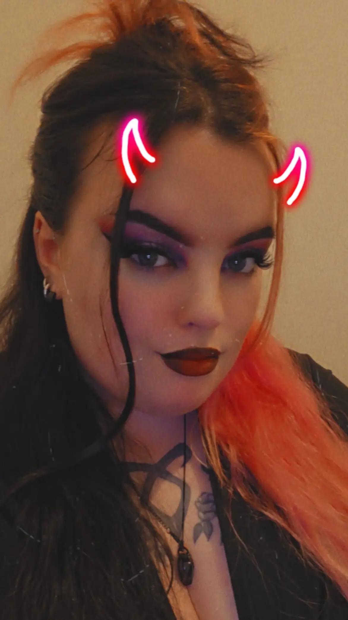 @Leonie.⚞•⚟.Angeldustgaming