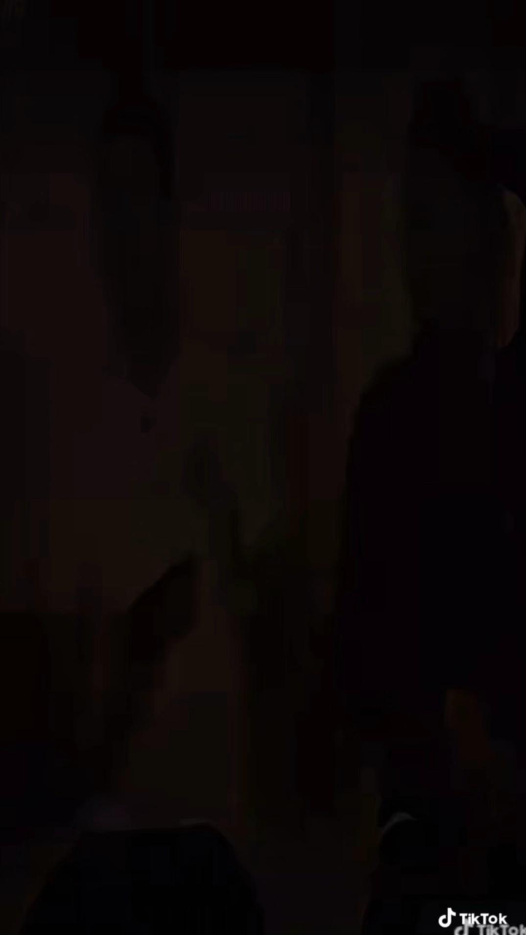 @Phoenixwantsgarms&trade;