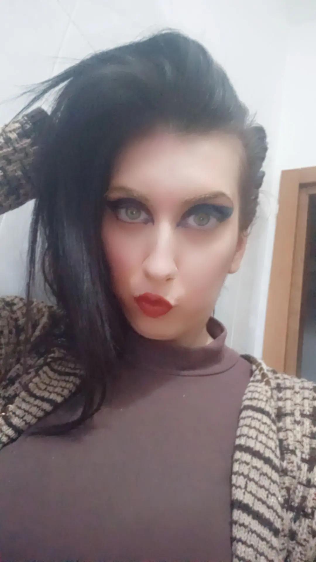 @lady_jorega