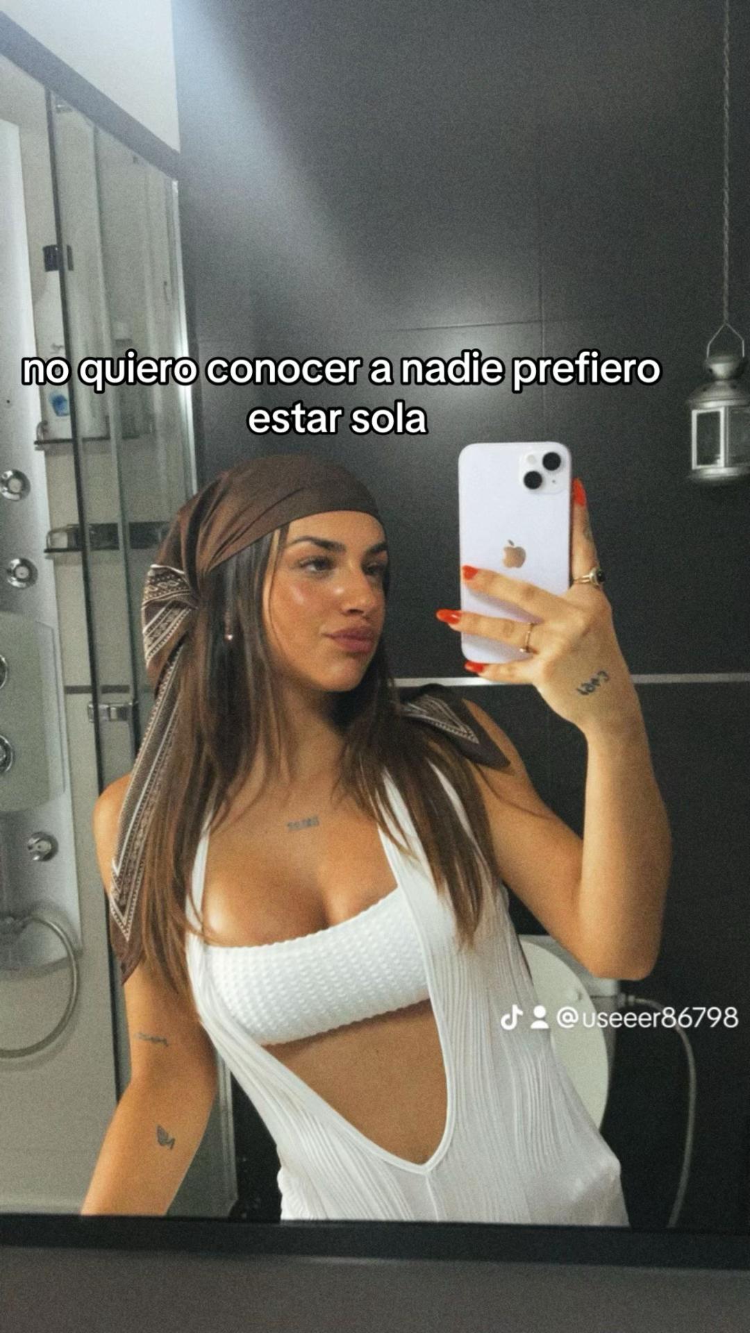 @useeer86798