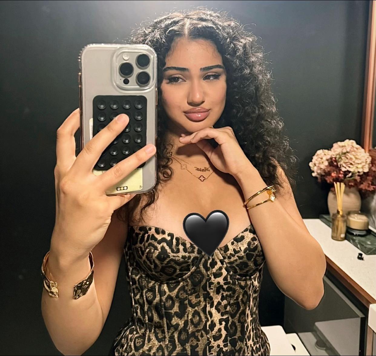 @anexttdoorr