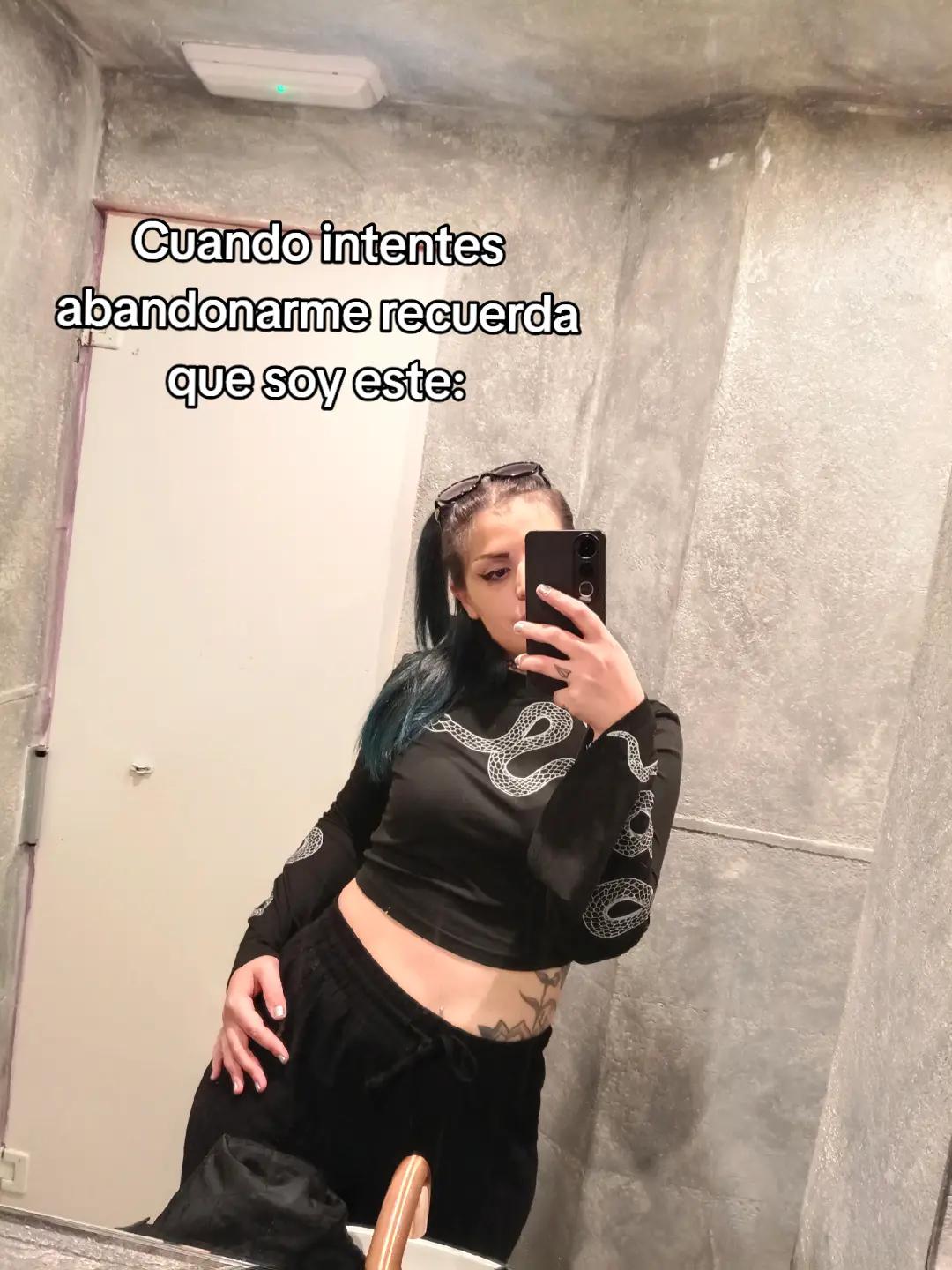 @mellamanreich_
