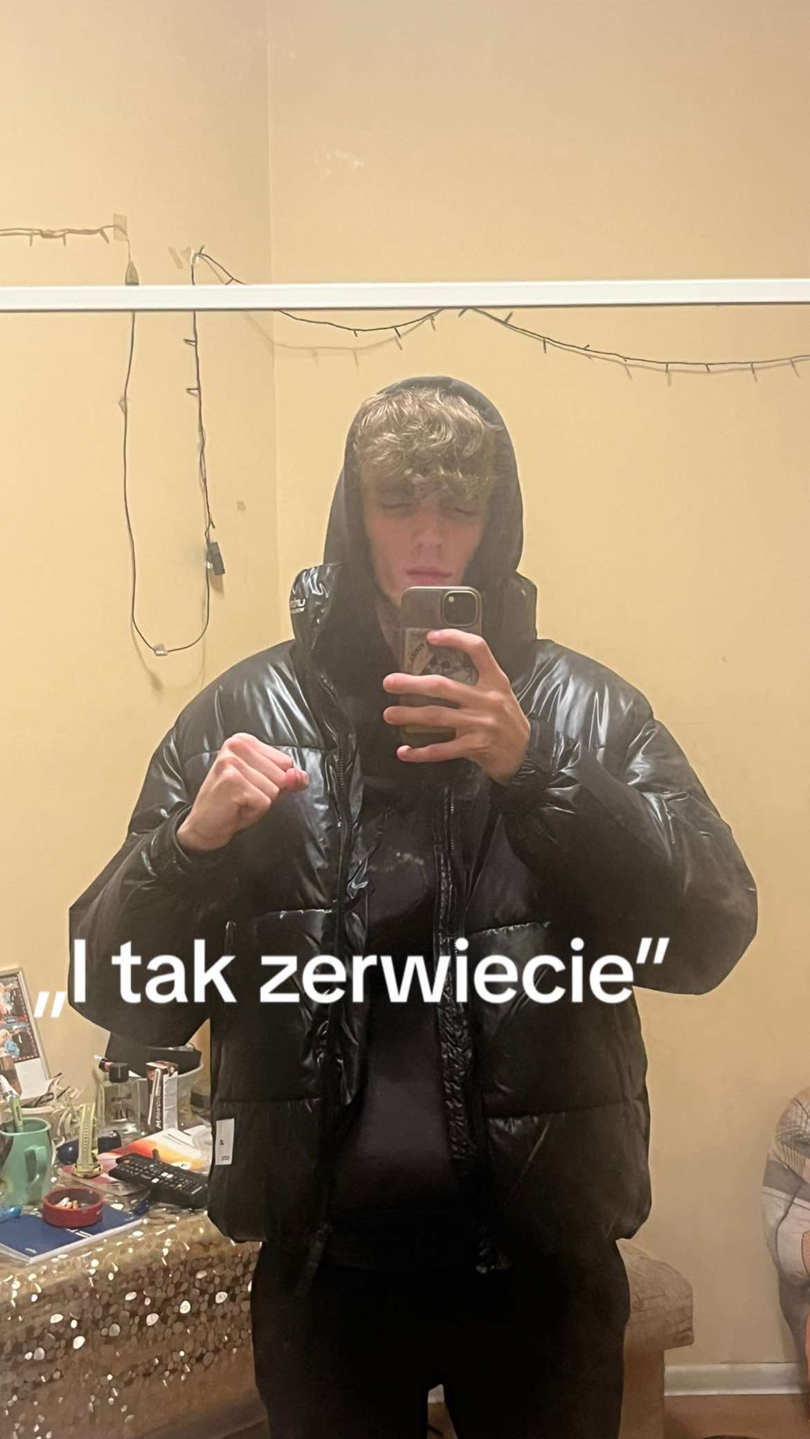 @🥷