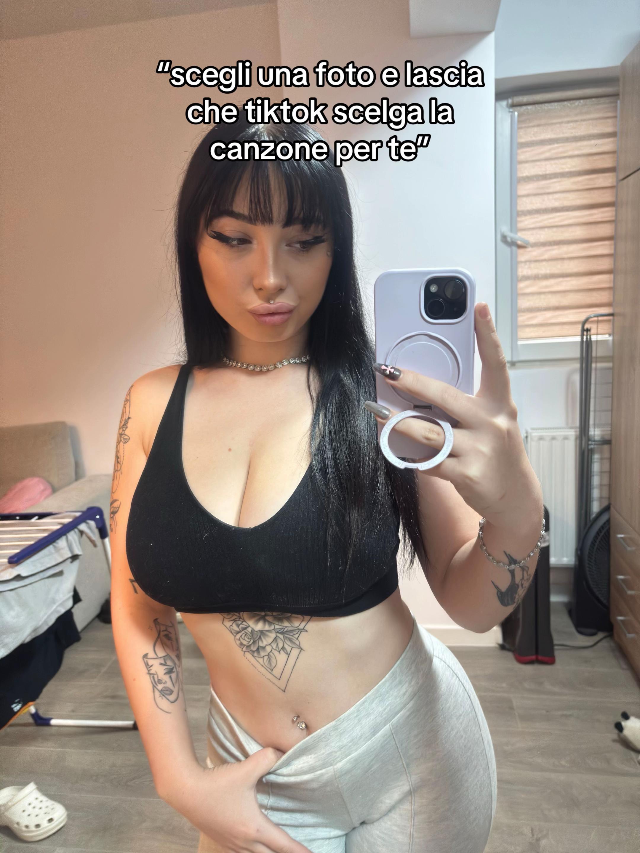 @andreaastory