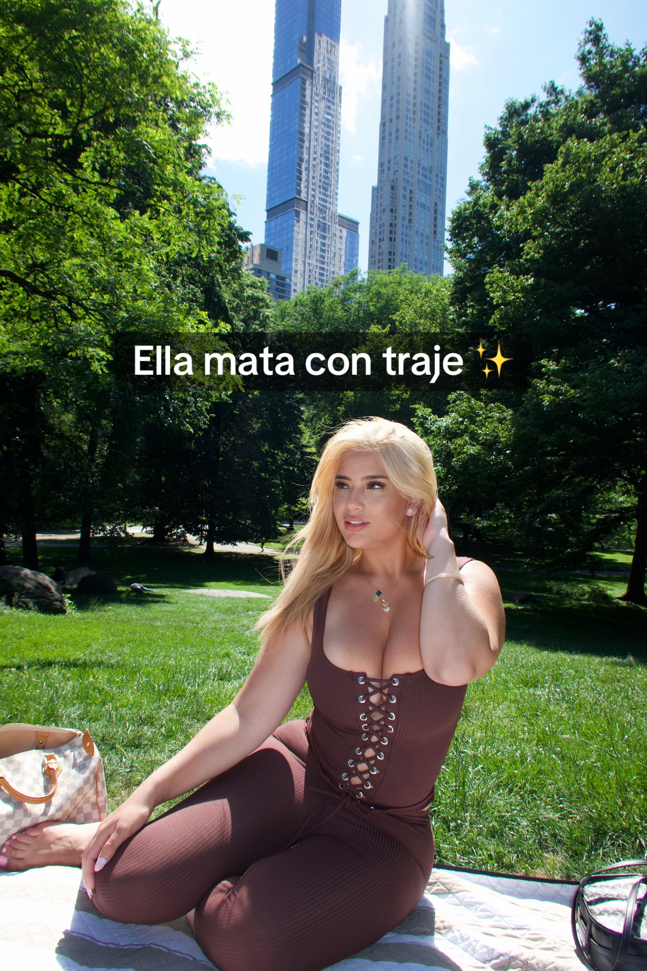 @Anitalacatira