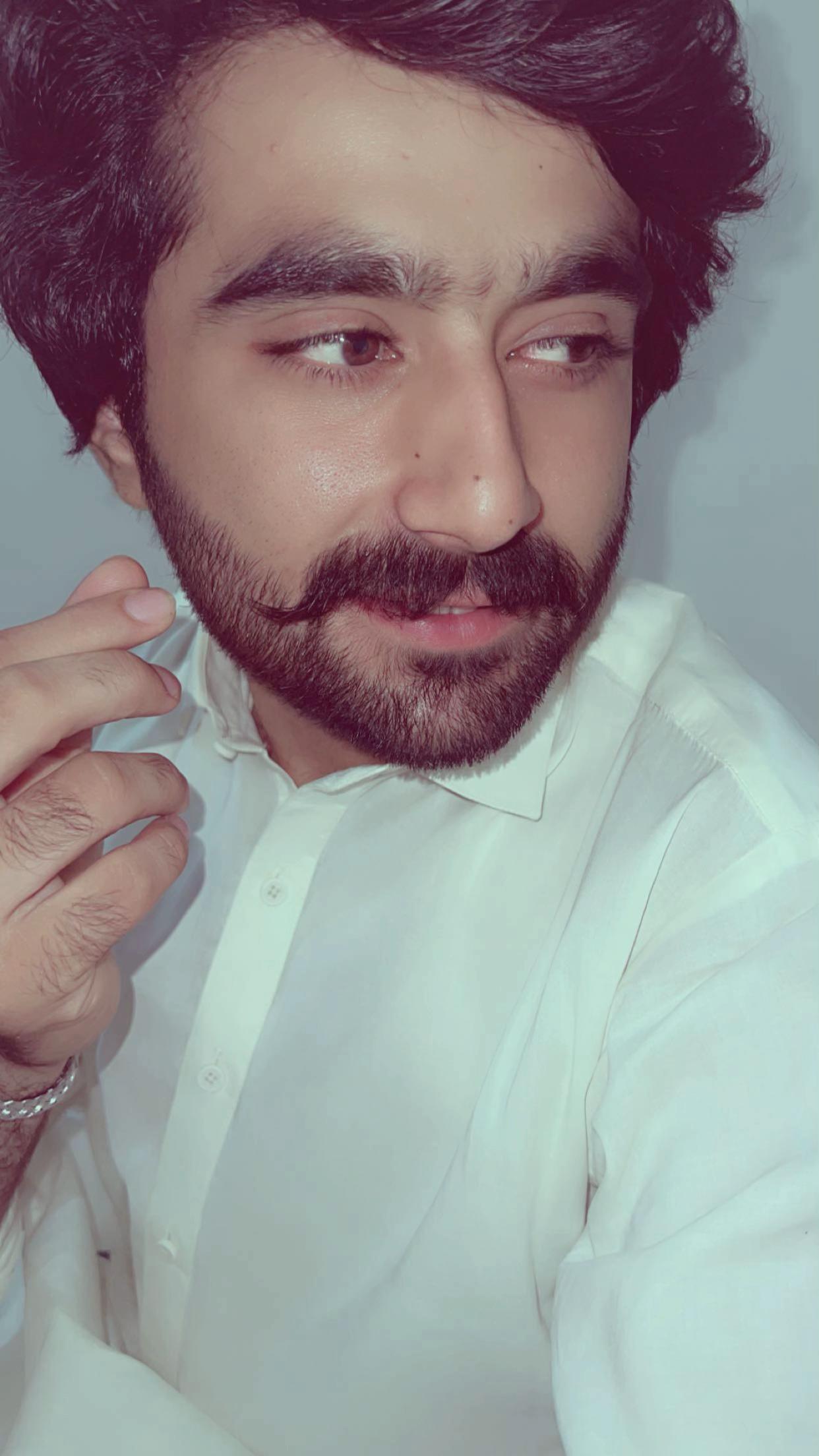 @شہریار جھمٹ🦅🔥