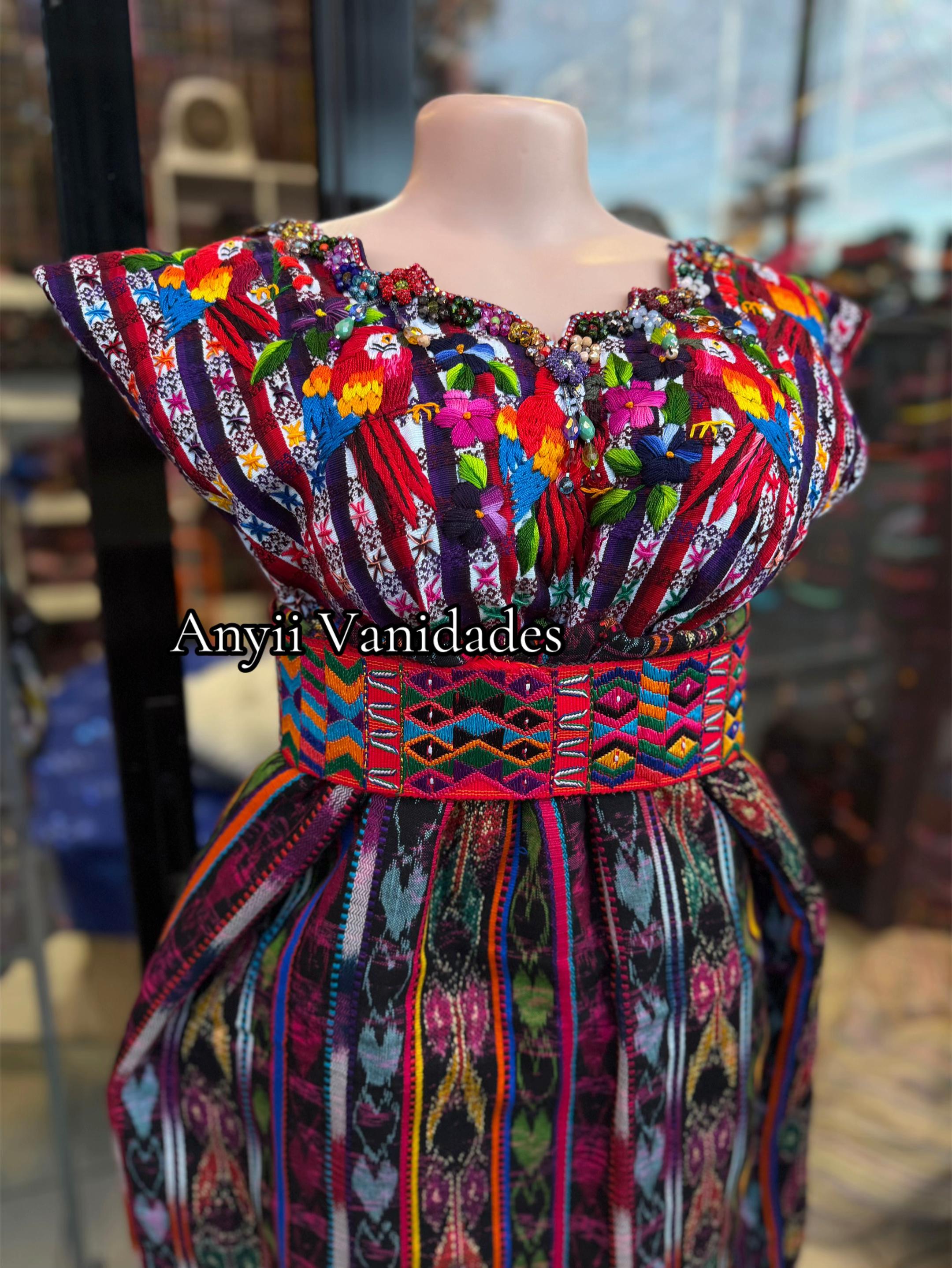 @ANYII VANIDADES