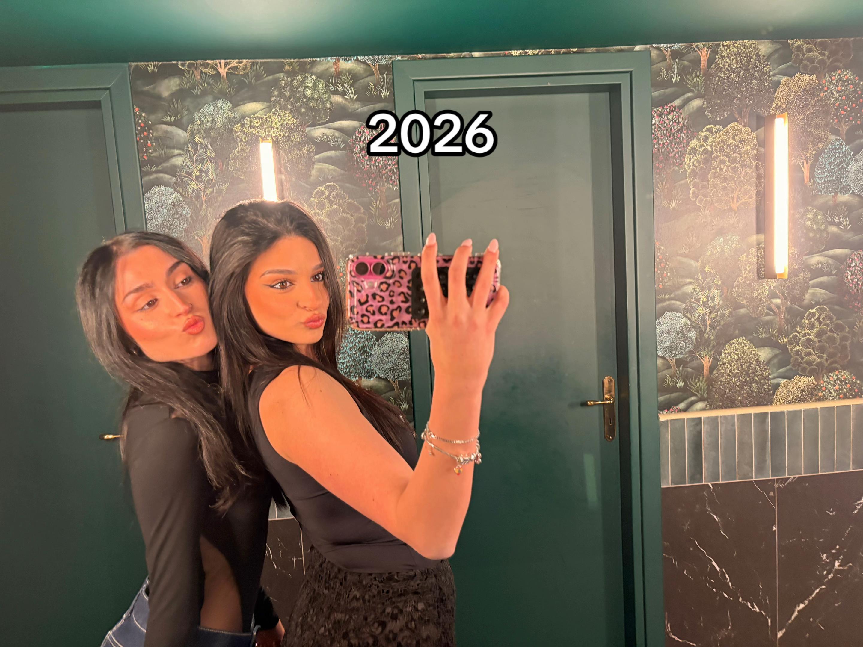 @elisavettzanidaki