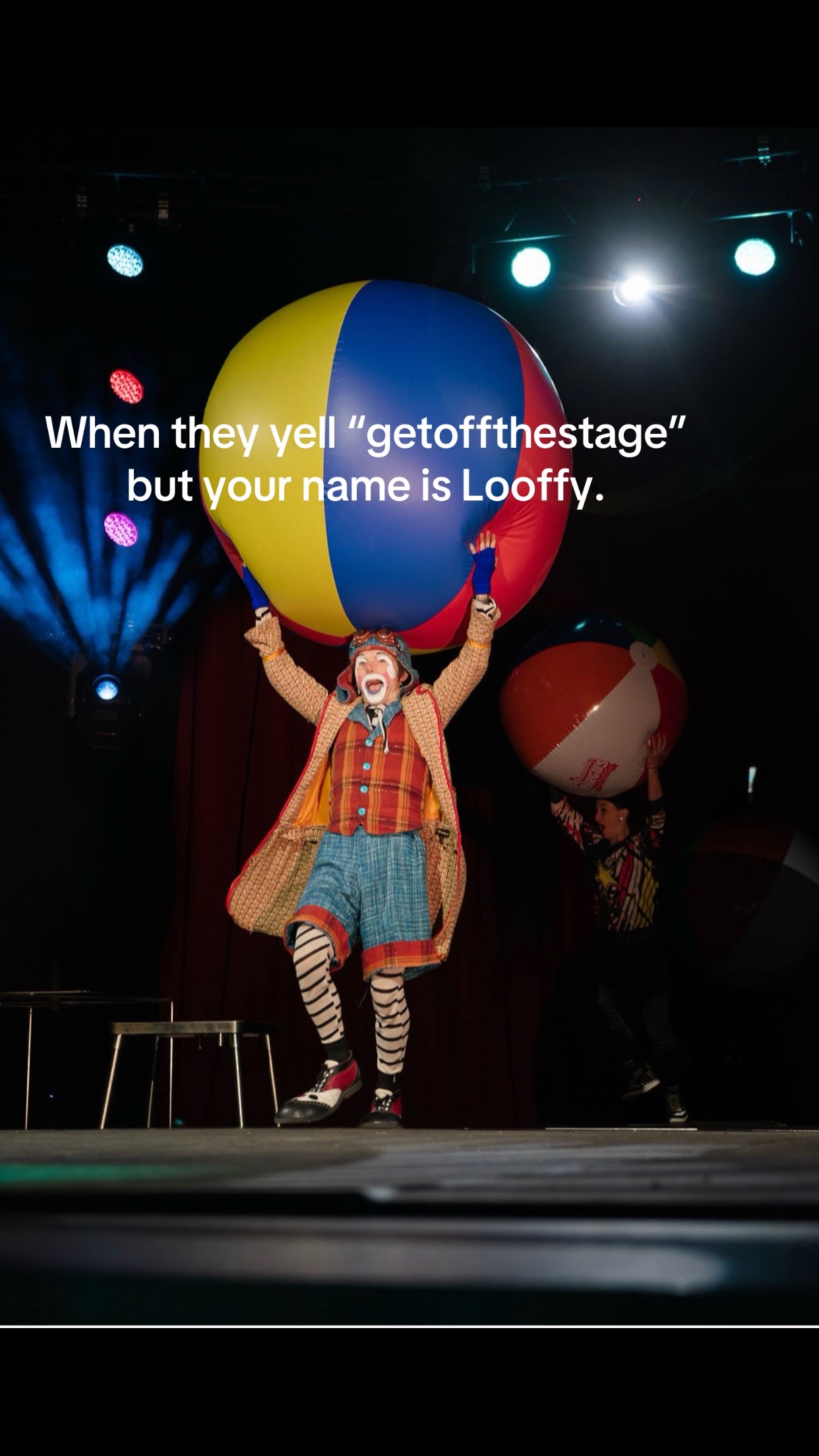 @💙Looffy🧡