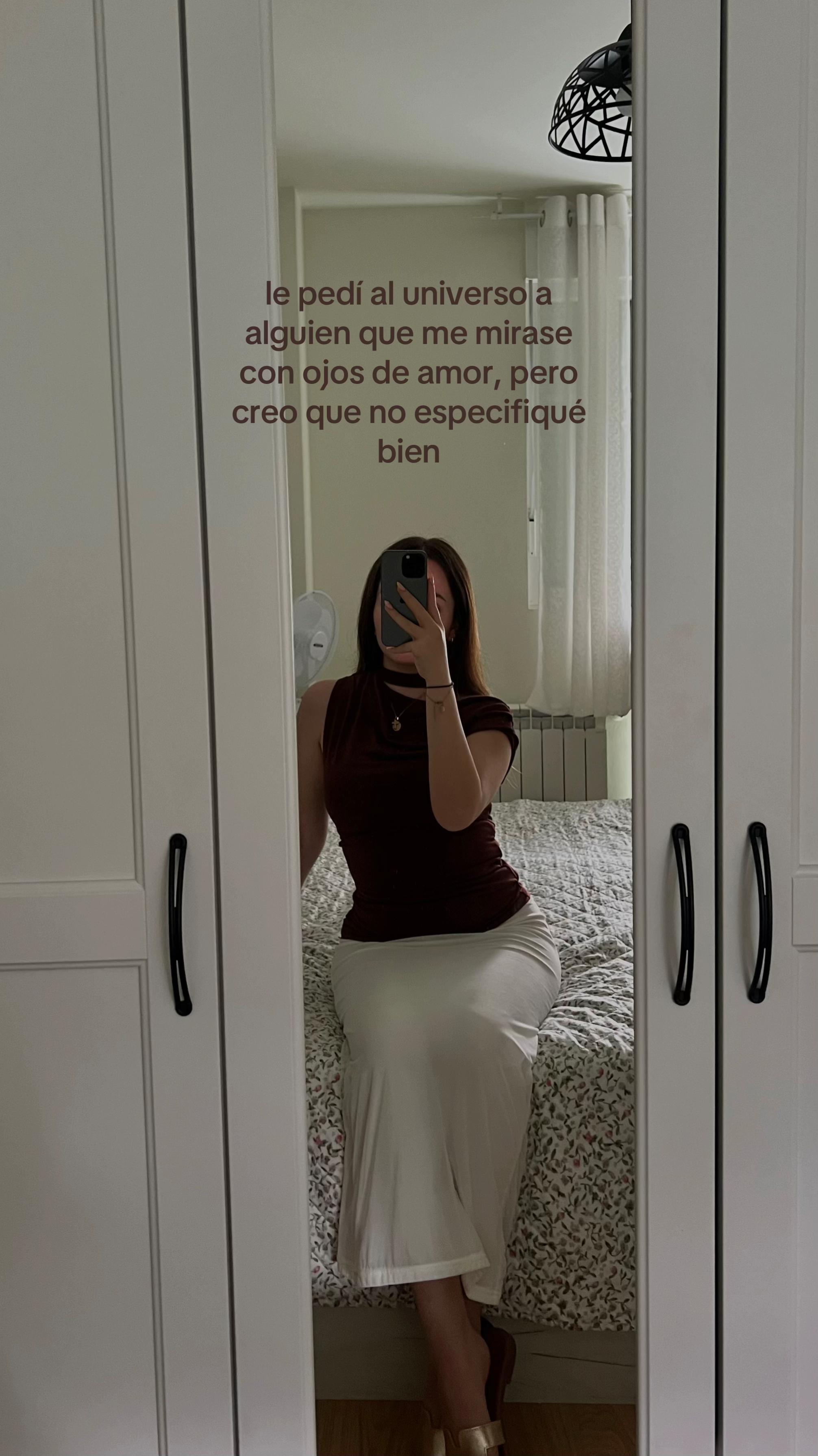 @juliaajf_