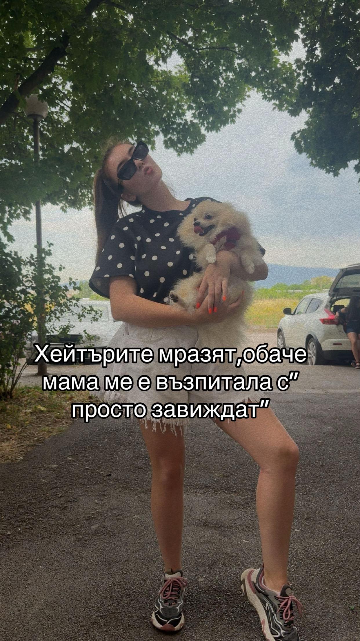 @_stoevva_