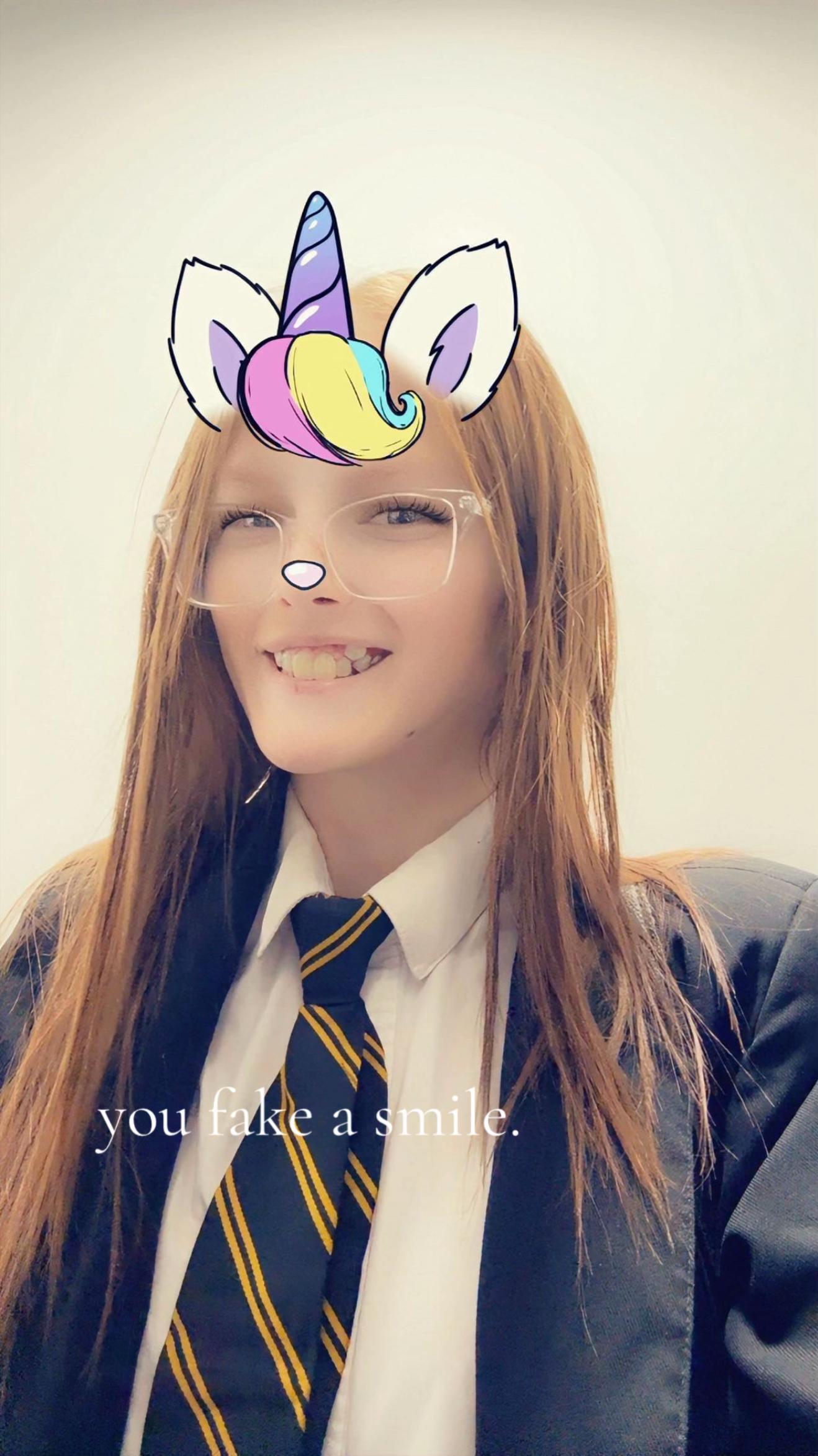 @hannahkennett.
