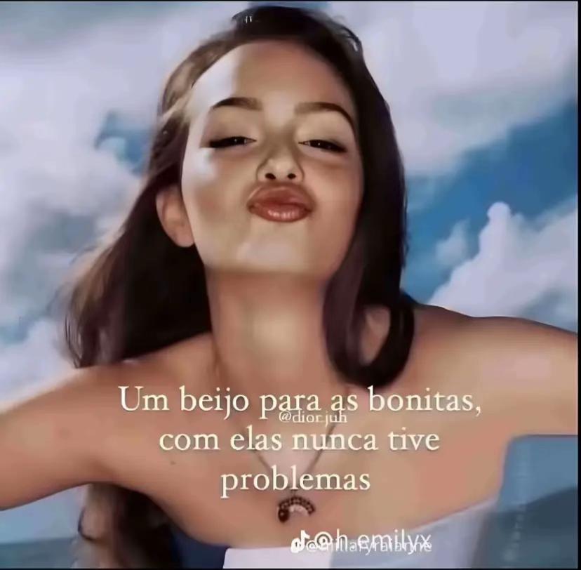 @ℛ𝒾𝒽𝒶𝓃𝓃𝒶 ☀︎