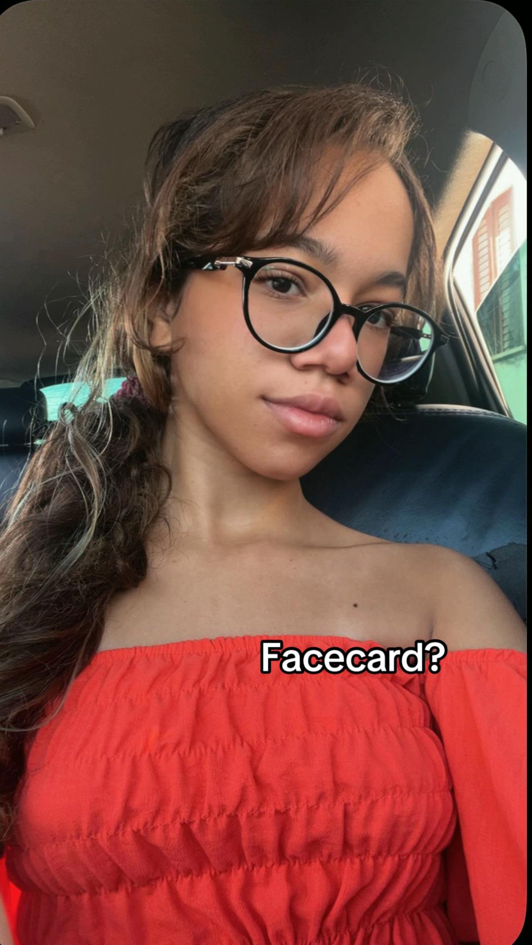 @llulluferrazs2